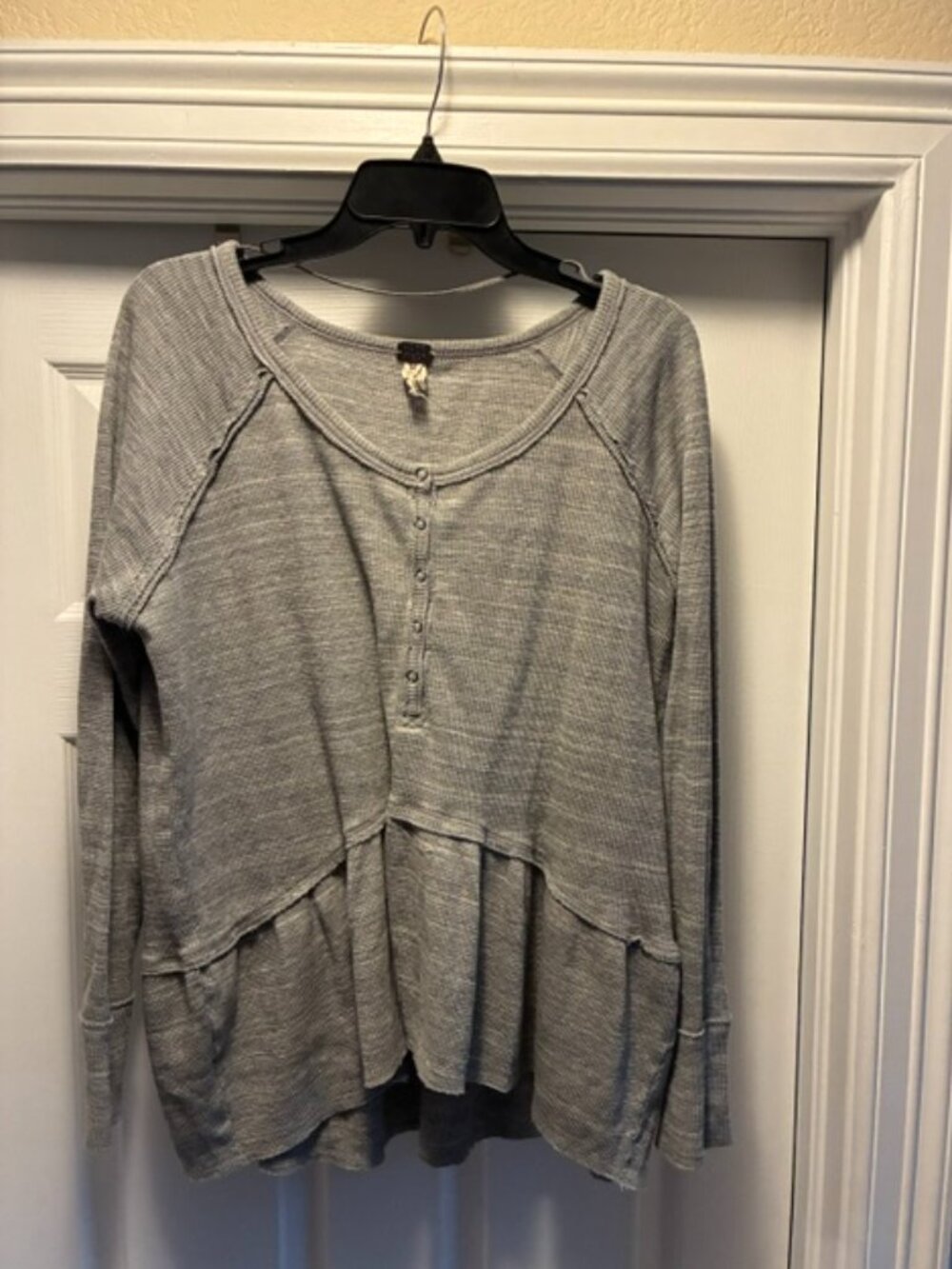 We the free, size medium gray waffle long sleeve shirt